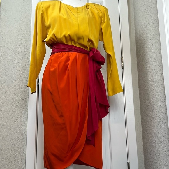 Gillian Silk Wrap Crepe Haute Couture Wrap Dress Vintage 80s - Picture 15 of 17